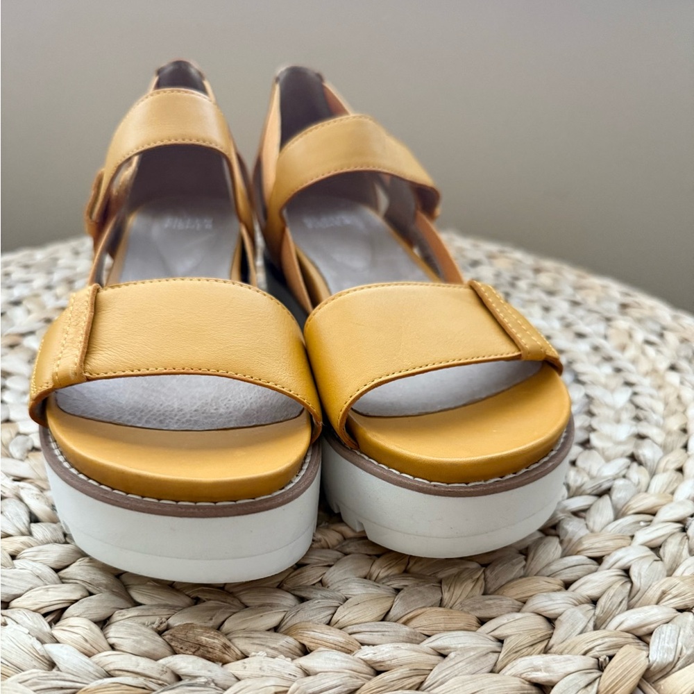 Eileen Fisher Luck Smooth Leather Sandals - Picture 5 of 9